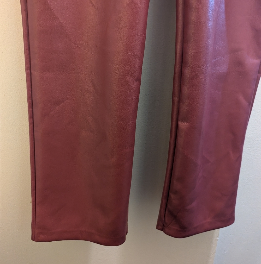 Wilfred The Melina™ Super High-Rise Pant Vegan Leather Burgundy Red- 16 - Picture 11 of 15